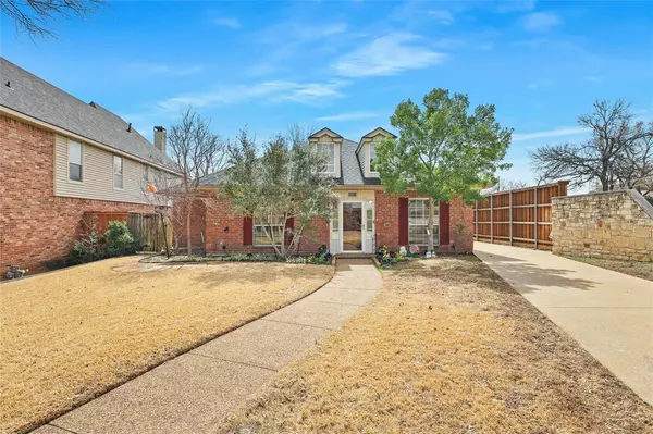 10708 Rose Creek Court, Dallas, TX 75238