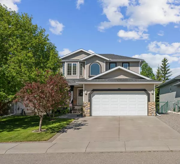 119 West Terrace Rise, Cochrane, AB T4C 1S3