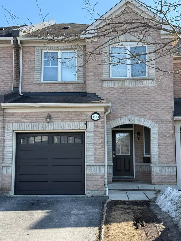 123 Silverwood CIR, Ajax, ON L1Z 0A4