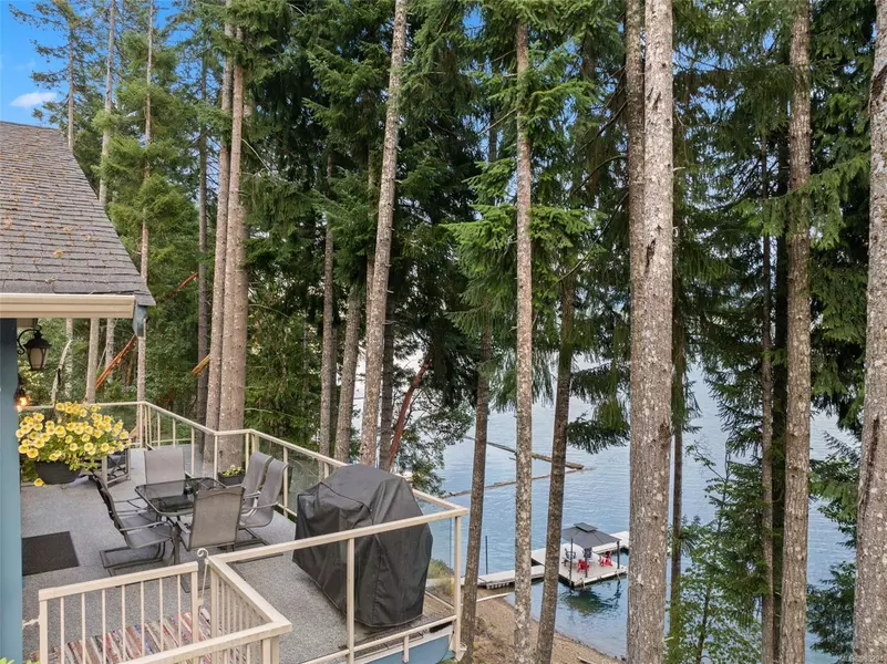 9712 Marble Bay Rd, Lake Cowichan, BC V0R 2G0