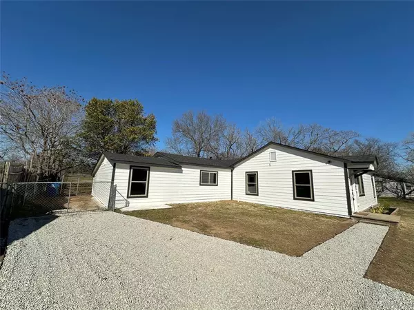 Denison, TX 75020,2513 Loy Lake Road