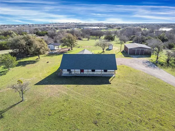 6632 Veal Station Road, Weatherford, TX 76085