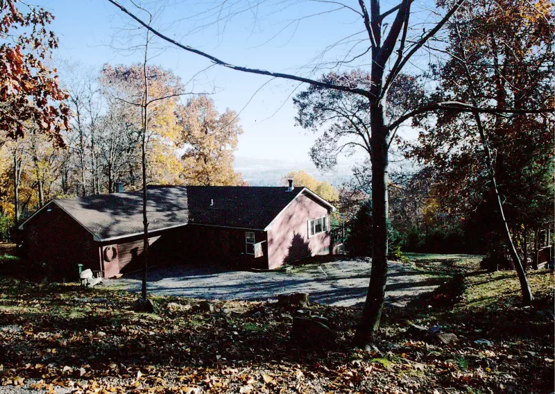 190 LOWS HOLLOW RD, Lopatcong Twp., NJ 08886