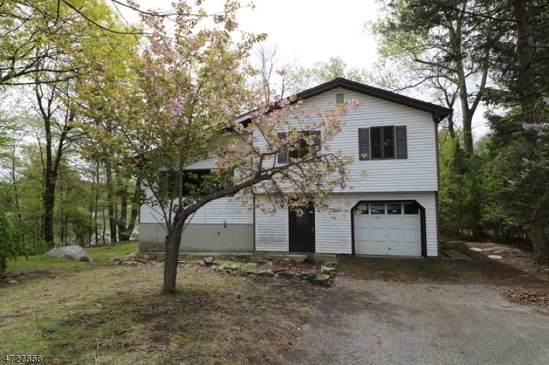 4 Whipporwill Ct, Vernon Twp., NJ 07422