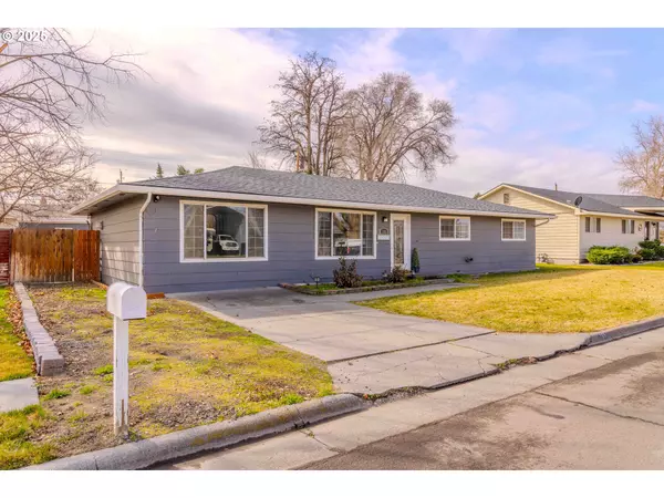 Hermiston, OR 97838,785 W QUINCE AVE