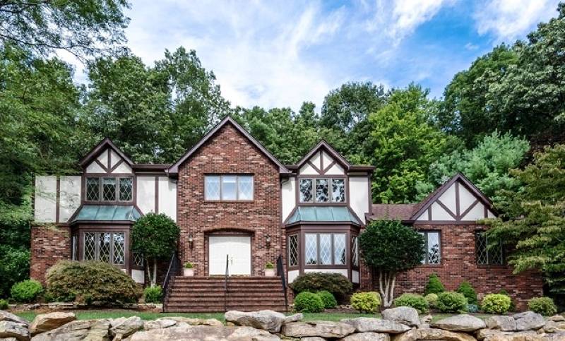 7 Brandywine Ct, Roxbury Twp., NJ 07876