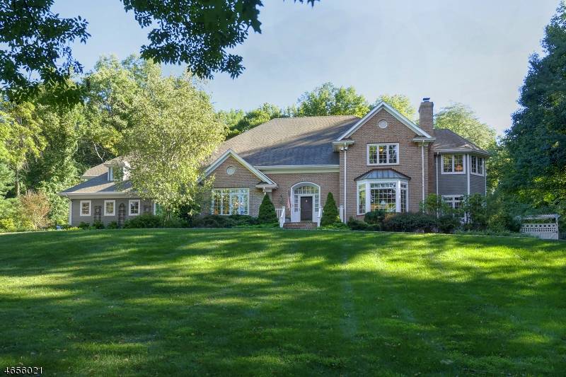 3 Cedar Ridge Drive, Chester Twp., NJ 07930