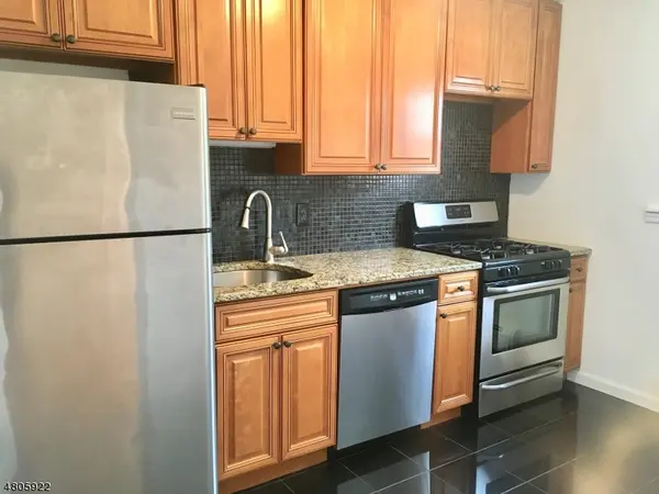 43 Manchester Ct #43, Wayne Twp., NJ 07470