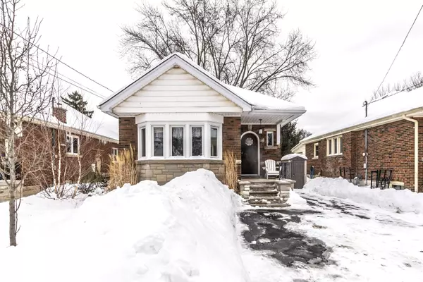 46 Kenmore RD, Hamilton, ON L8S 3T7