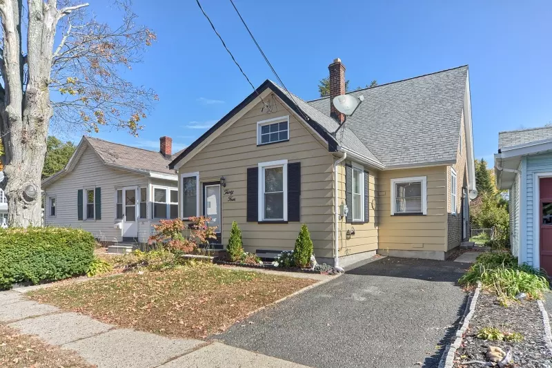 34 Leary Ave, Bloomingdale Boro, NJ 07403