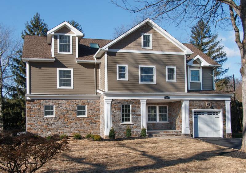 11 Canterbury Ln, Millburn Twp., NJ 07078