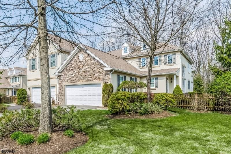18 Wyckoff Way, Chester Twp., NJ 07930