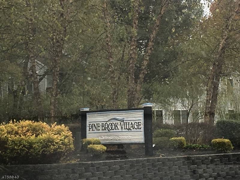 79 Stonyridge Dr, Lincoln Park Boro, NJ 07035
