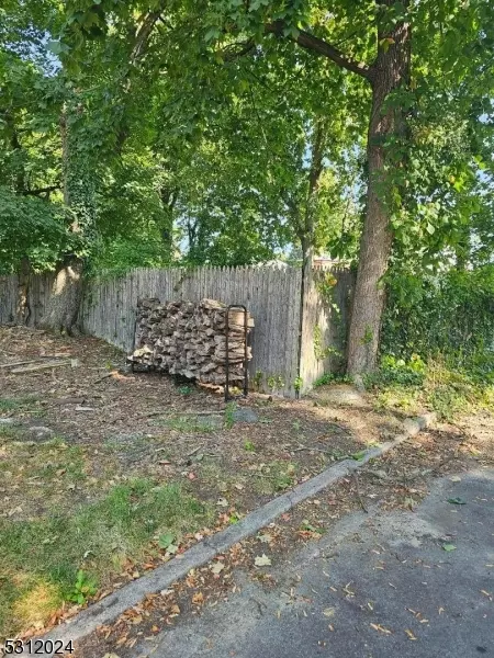 Trenton City, NJ 08618,0 Beechwood Ave