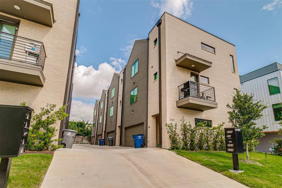 2707 Kimsey Drive #104, Dallas, TX 75235