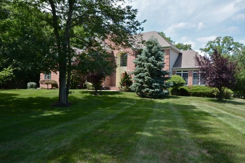 10 Aspen Ct, Montgomery Twp., NJ 08502