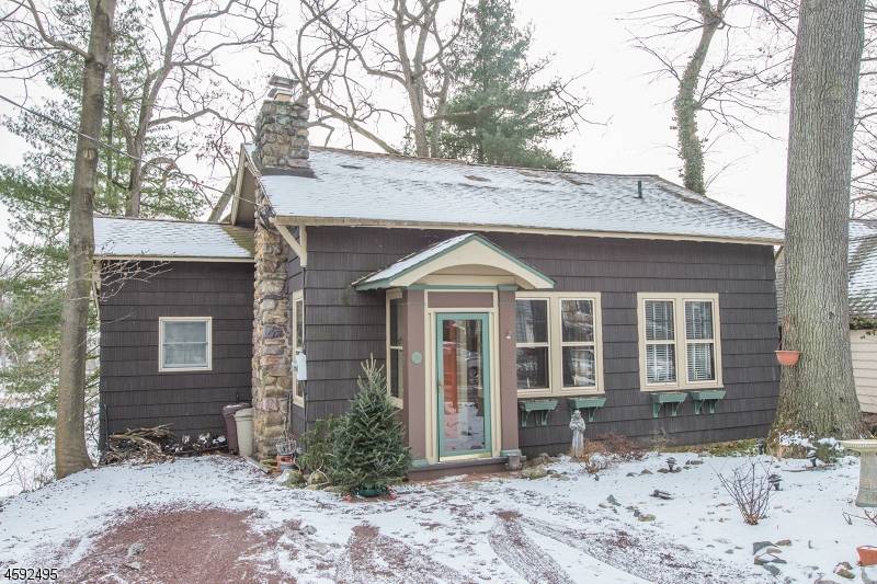 54 Lakewood Dr, Denville Twp., NJ 07834