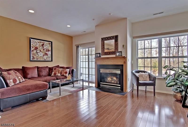 44 Windsor Dr, Lincoln Park Boro, NJ 07035