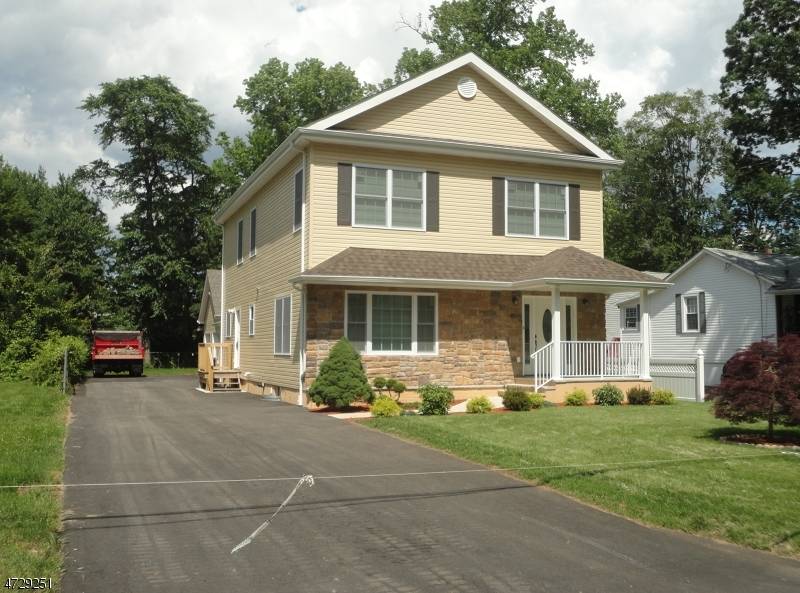 715 Spruce Rd, North Brunswick Twp., NJ 08902