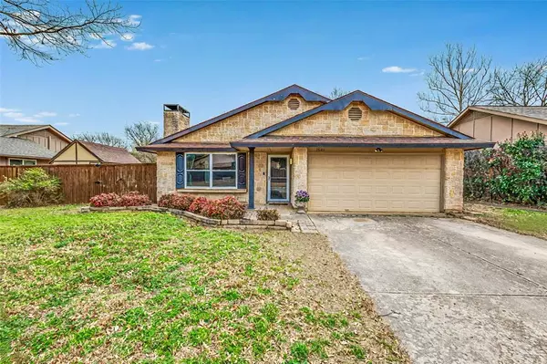 1621 Live Oak Drive, Lewisville, TX 75067