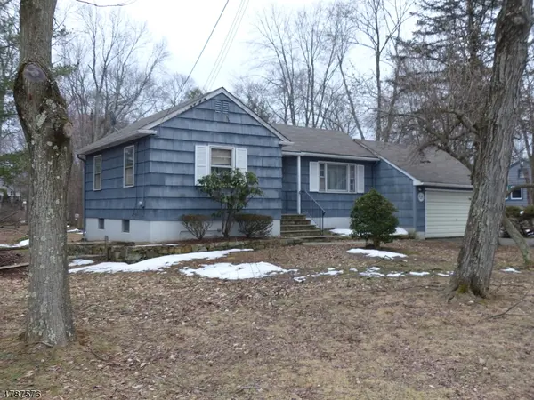 21 Hunter St, Roxbury Twp., NJ 07876