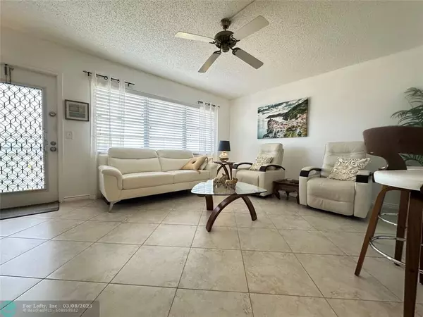 Deerfield Beach, FL 33442,4108 Cambridge E  #4108