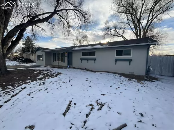 205 Grape DR, Colorado Springs, CO 80911