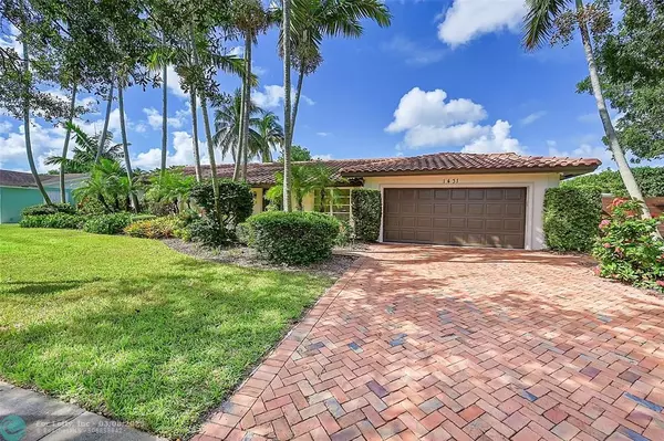 1431 SW 72nd Ave, Plantation, FL 33317