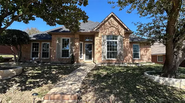 Garland, TX 75040,2317 Edinburgh Way