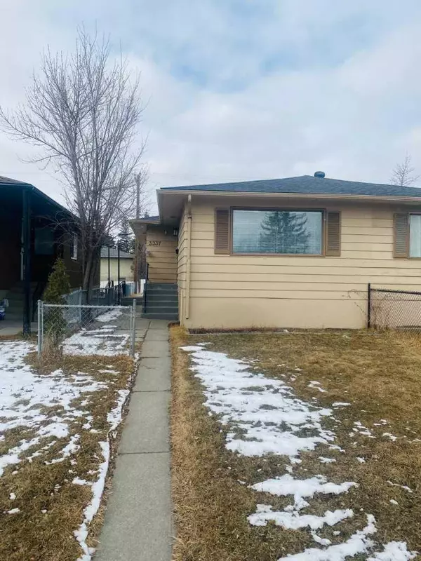 3337 37 ST Southwest, Calgary, AB T3E 3B9