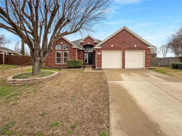 5712 Colorado Court, Haltom City, TX 76137