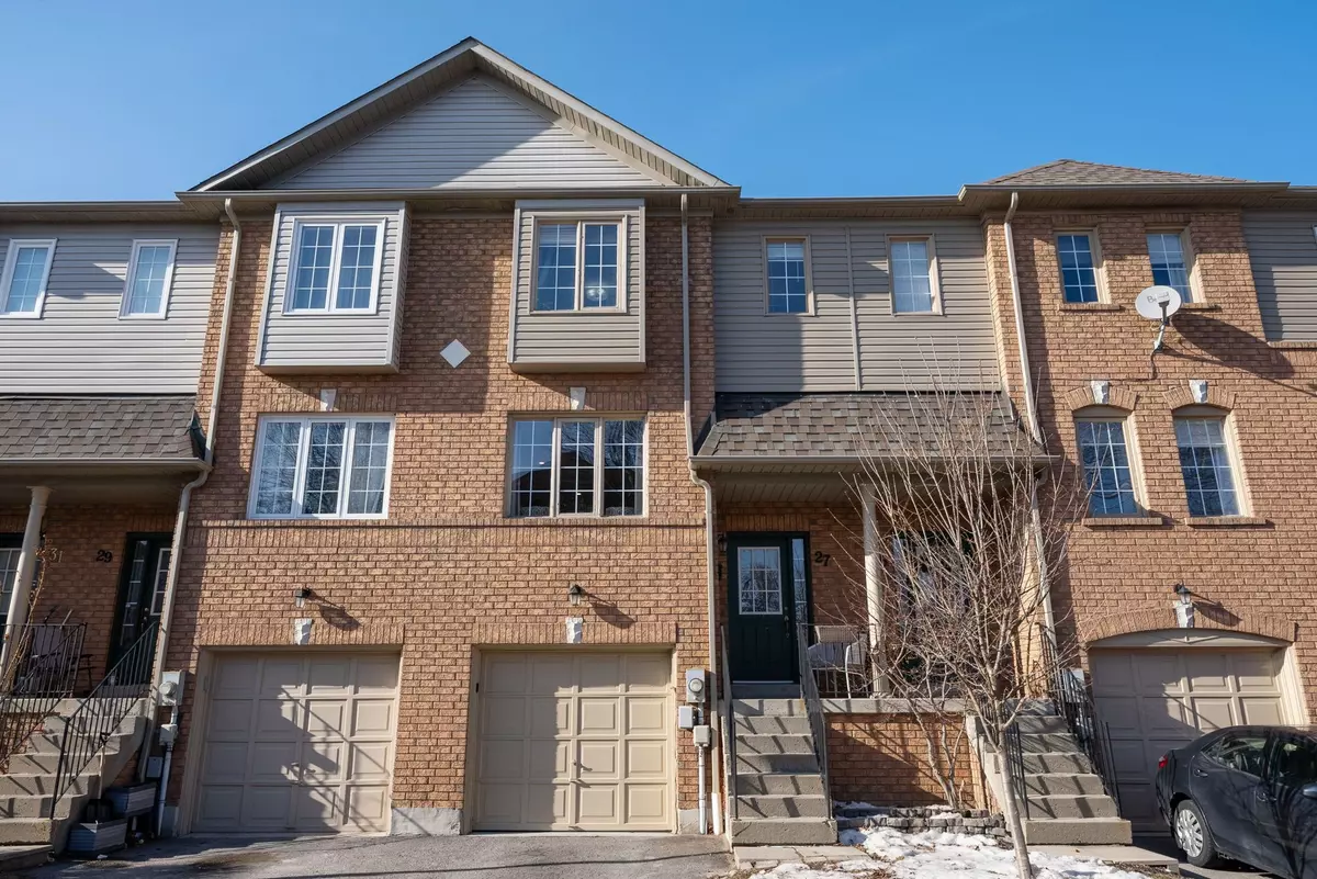 Whitby, ON L1N 9M6,27 Aspen Park WAY #18