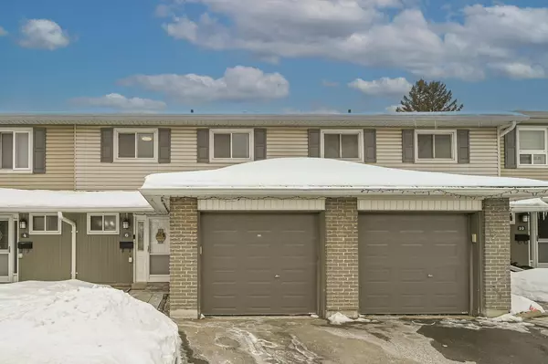 6 Village CT, Brampton, ON L6W 1A6