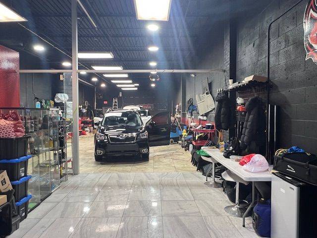 Toronto W05, ON M3J 2H2,73 Alness ST #8