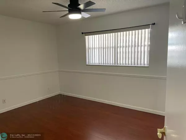 Coral Springs, FL 33065,2960 Riverside Dr  #316