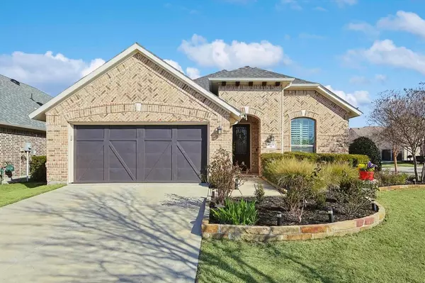 869 Field Crossing, Little Elm, TX 76227