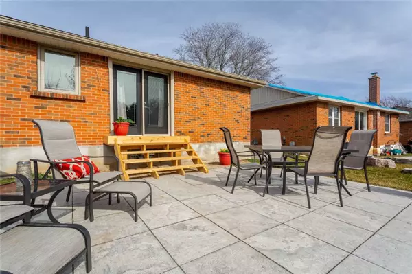 Burlington, ON L7P 1E4,1288 DE QUINCY CRES