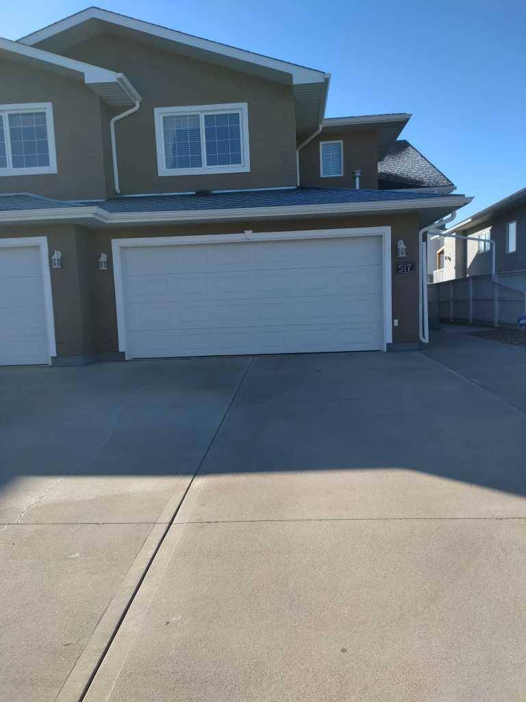 517 Vista DR SE, Medicine Hat, AB T1B4S9