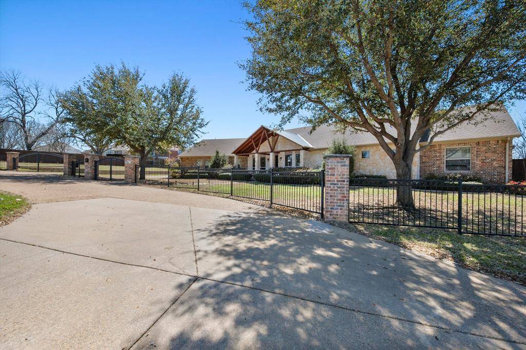 Grand Prairie, TX 75052,895 Bardin Road