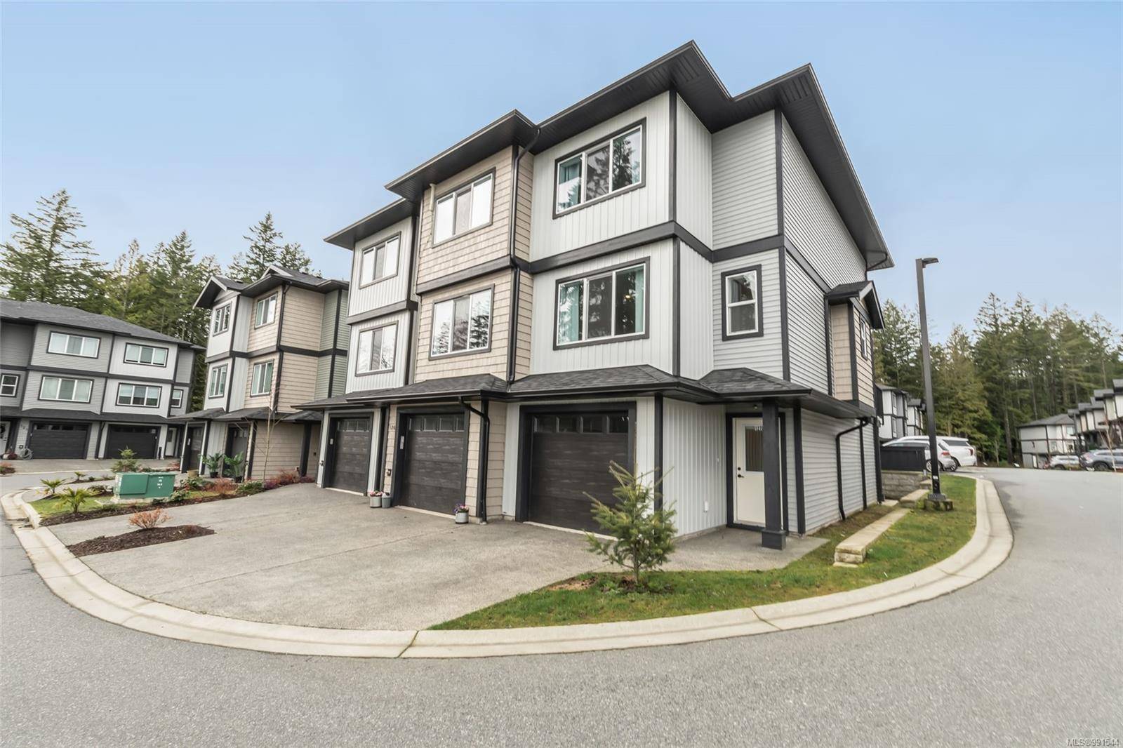 600 Ninth St #127, Nanaimo, BC V9R 0L4