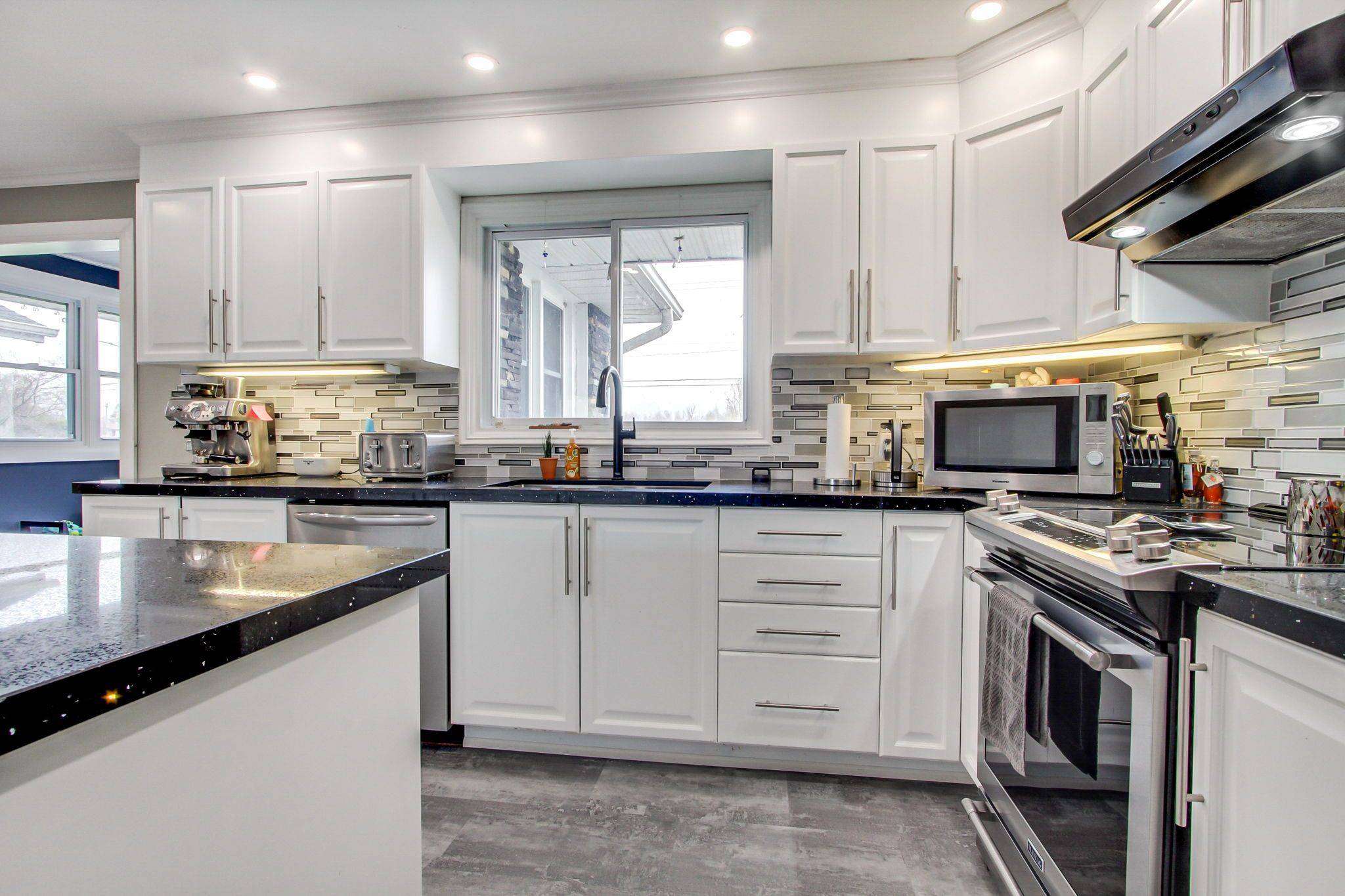 East Gwillimbury, ON L9P 1R2,1109 Ravenshoe RD