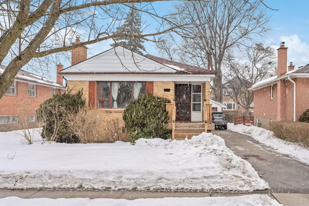 Toronto C07, ON M2M 1M5,230 Pleasant AVE #BSMT