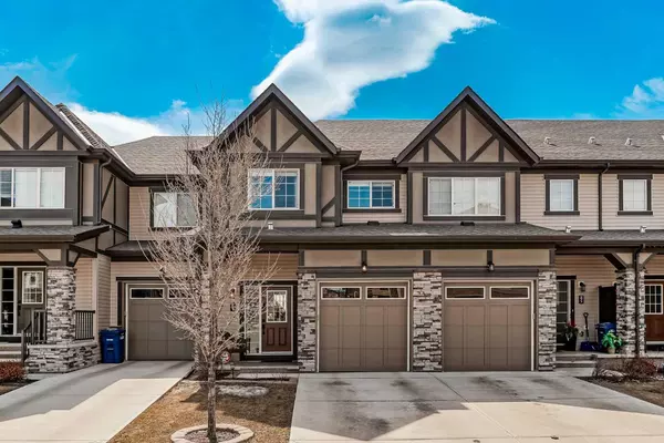 281 Hillcrest SQ Southwest, Airdrie, AB T4B 4J2