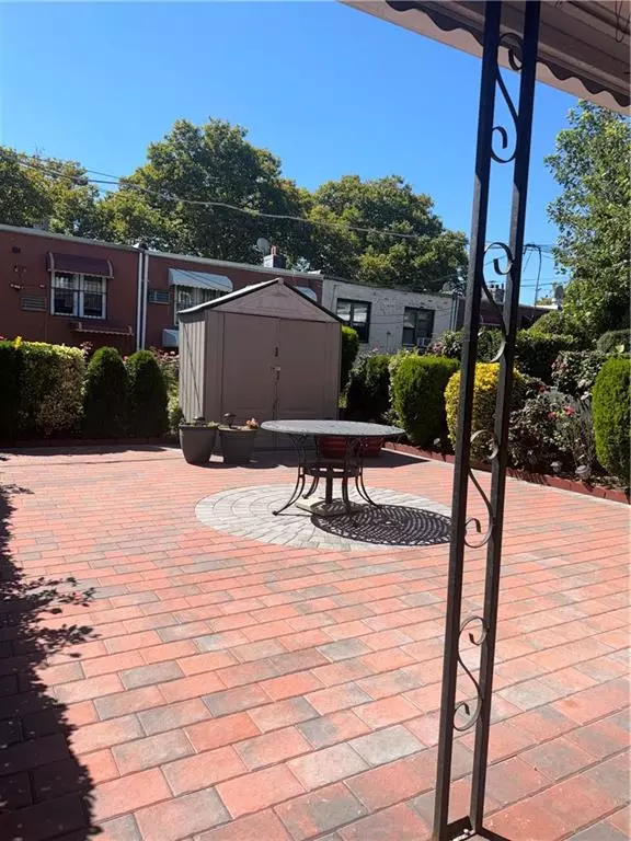 Brooklyn, NY 11236,150 East 88th ST