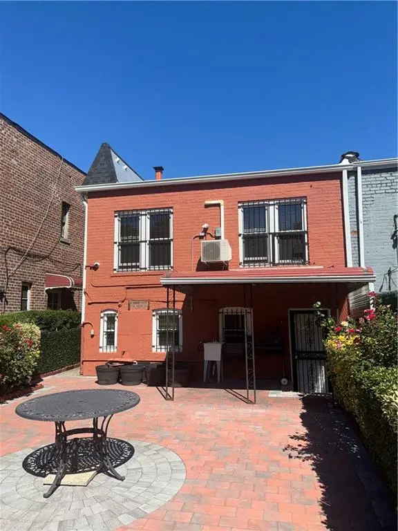 Brooklyn, NY 11236,150 East 88th ST