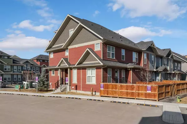 Calgary, AB T3M 3K8,355 Cranbrook SQ Southeast