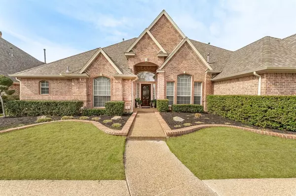 807 Glen Abbey Drive, Mansfield, TX 76063