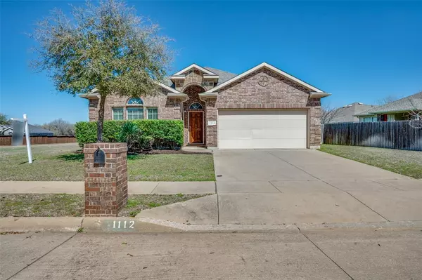 1112 Golden Meadow Trail, Fort Worth, TX 76134