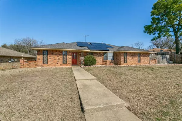 1455 Cheyenne Road, Lewisville, TX 75077