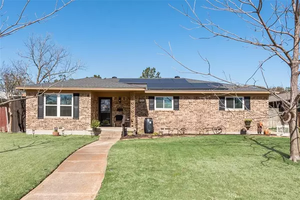 Richardson, TX 75081,406 Summit Drive